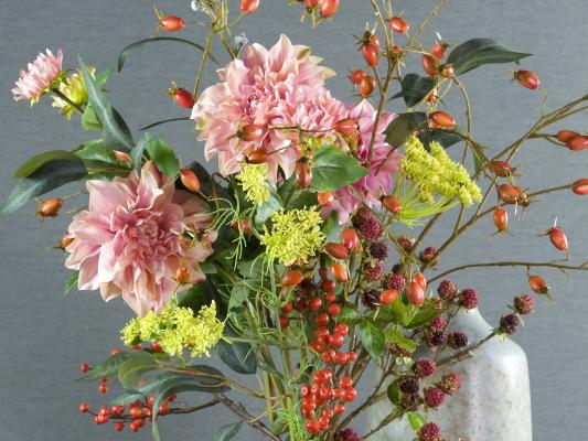 Seidenblumen & Beeren