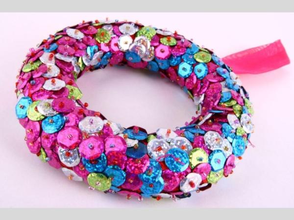 Hänger Ring Pailetten multicolor a Band Organza   D15cm