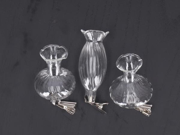 Clipvase Glas Blüteform m Rille mundgeblasen D3,5-5,2 H8,5-10cm