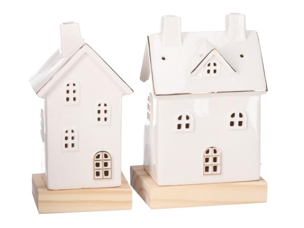 Haus Porzellan 2Mod beleuchtet a Holzsockel
 B9-12 T7-9 H19cm