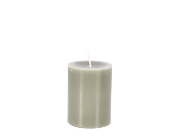 Kerze Chalet H80 D60 schilfgrün Safe Candle Cello D6 H8cm