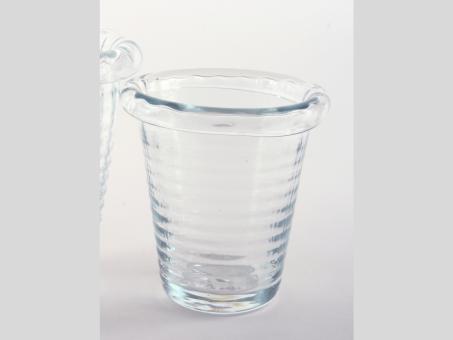 Vase Glas konisch m Rille
!! Aktionsartikel- Kein Umtausch / Rückgabe möglich !! D14 H13,5cm