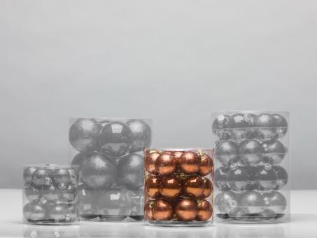 Kugel XMas D5cm kupfer opal-Edelmix
!! Aktionsartikel- Kein Umtausch / Rückgabe möglich !! D5cm